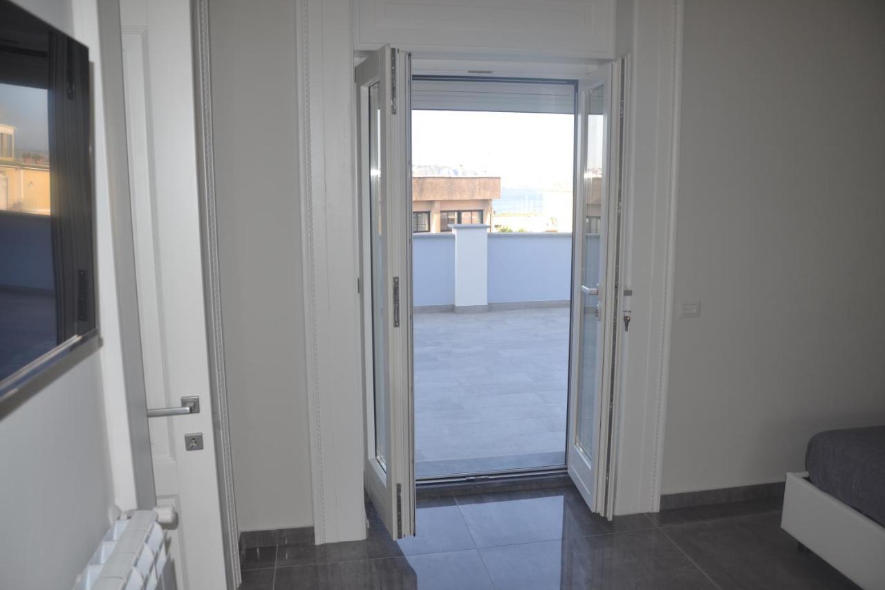Dc House Hotel Procida Bagian luar foto