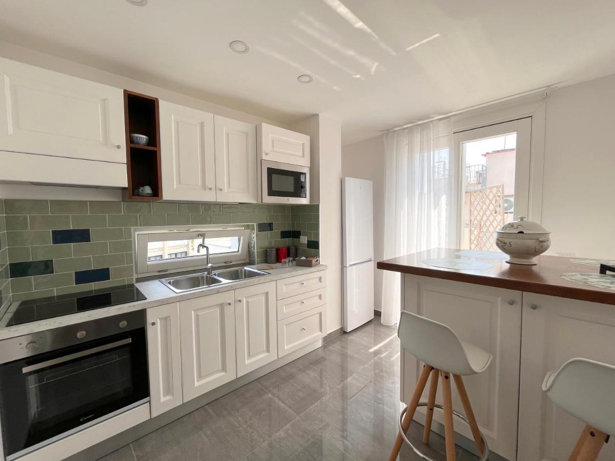 Dc House Hotel Procida Bagian luar foto